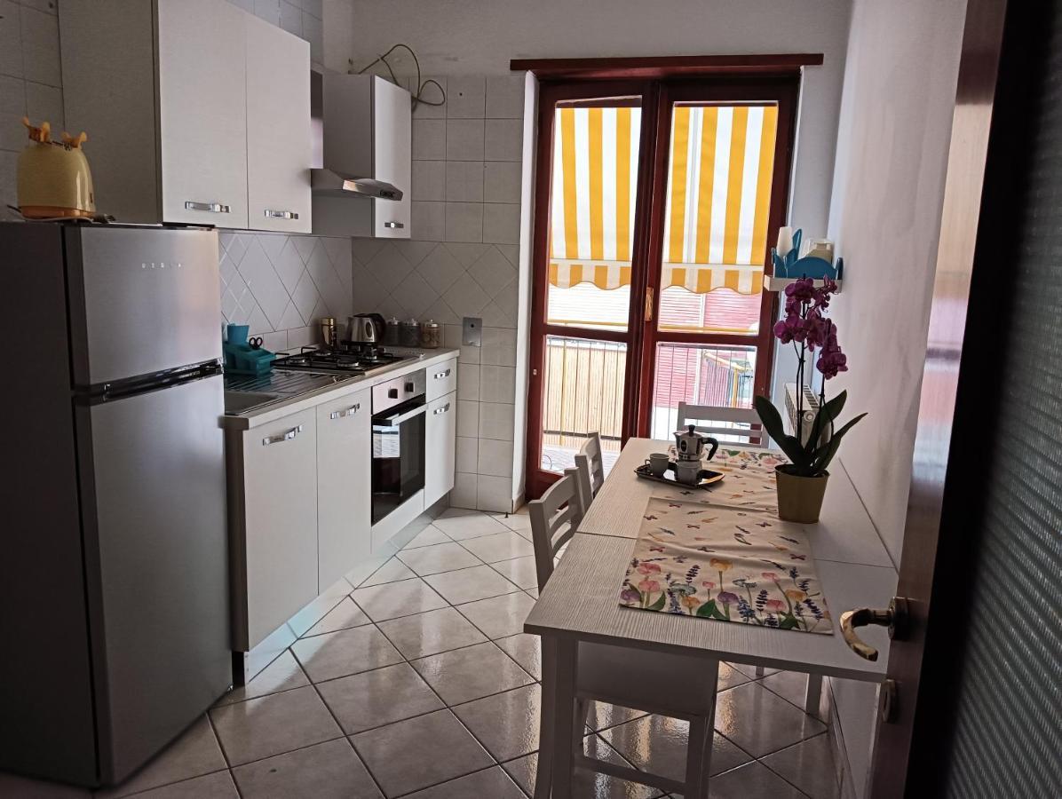 Laura Domus Appartement Portici Buitenkant foto