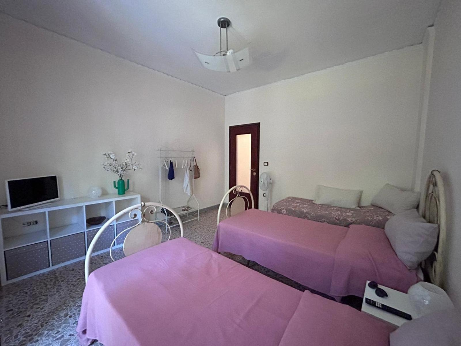 Laura Domus Appartement Portici Buitenkant foto