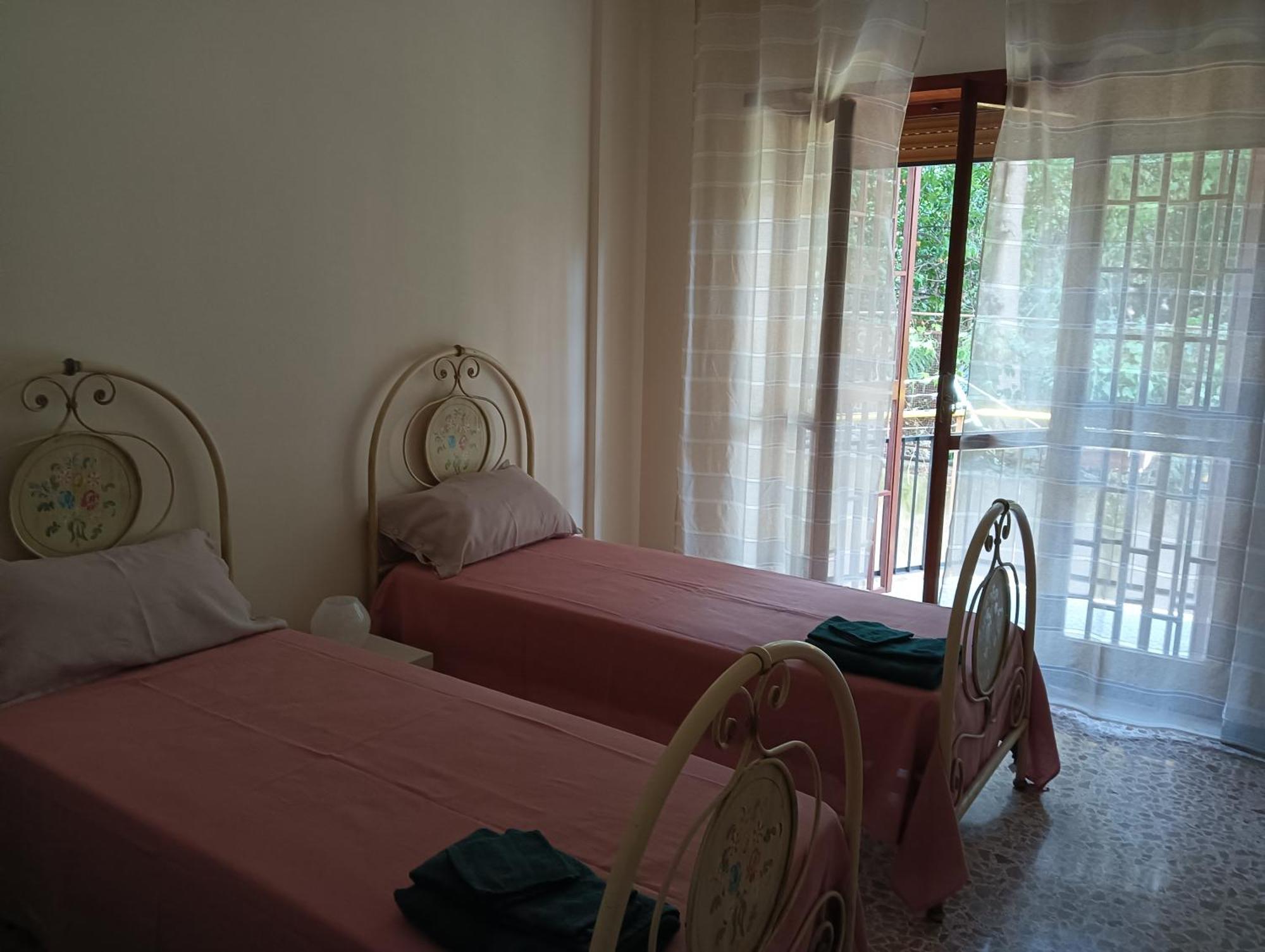 Laura Domus Appartement Portici Buitenkant foto